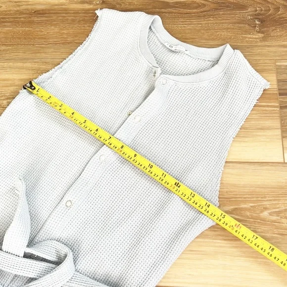 Zara light blue textured weave midi dress with button down front and waist Tie - Picture 7 of 14